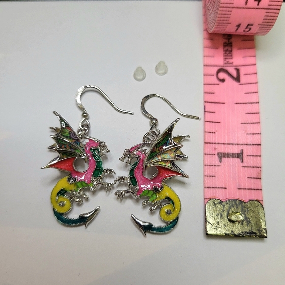 Flying dragon earrings - Picture 2 of 2